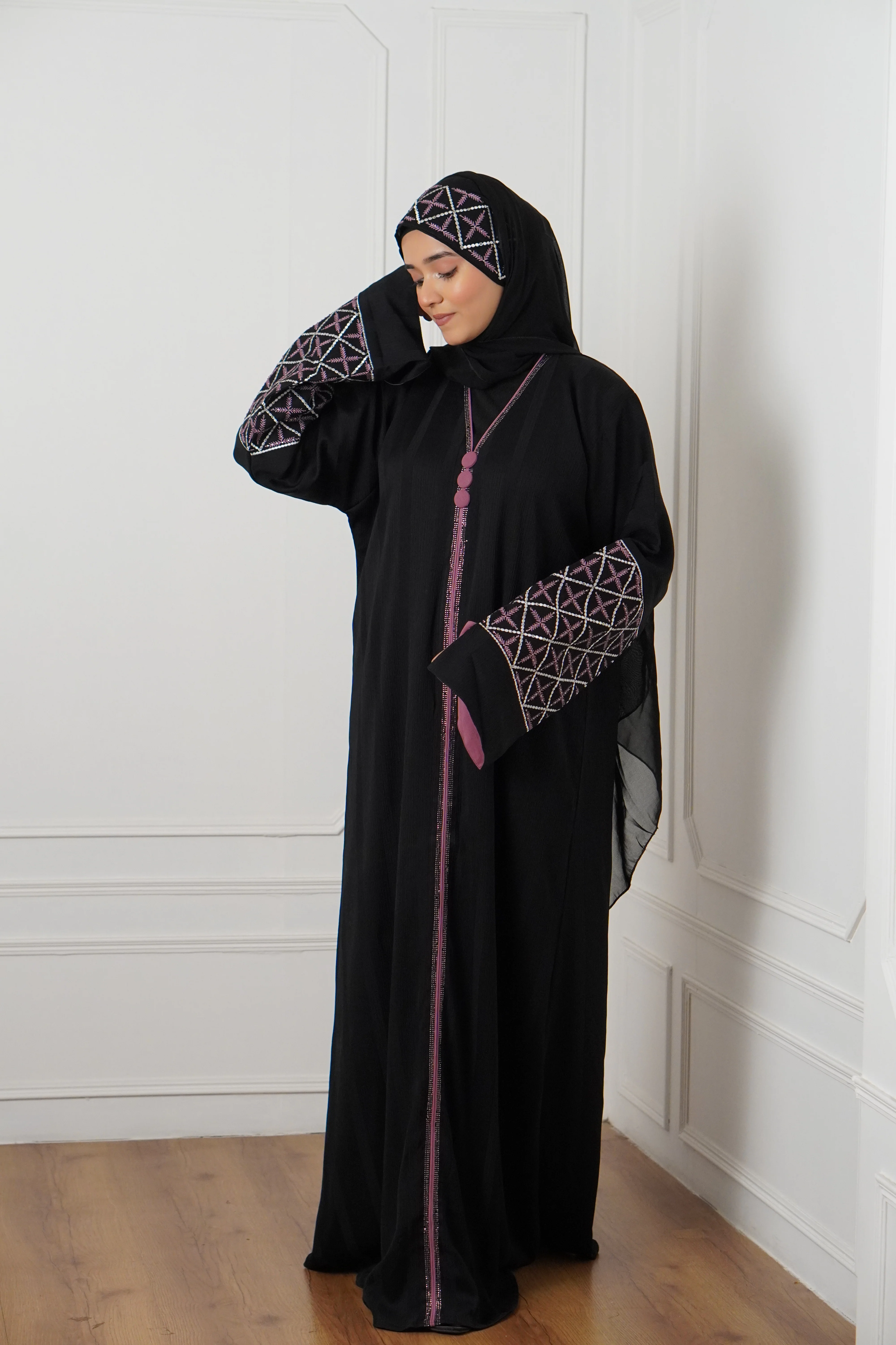 Aamnah Abayah - Image 5