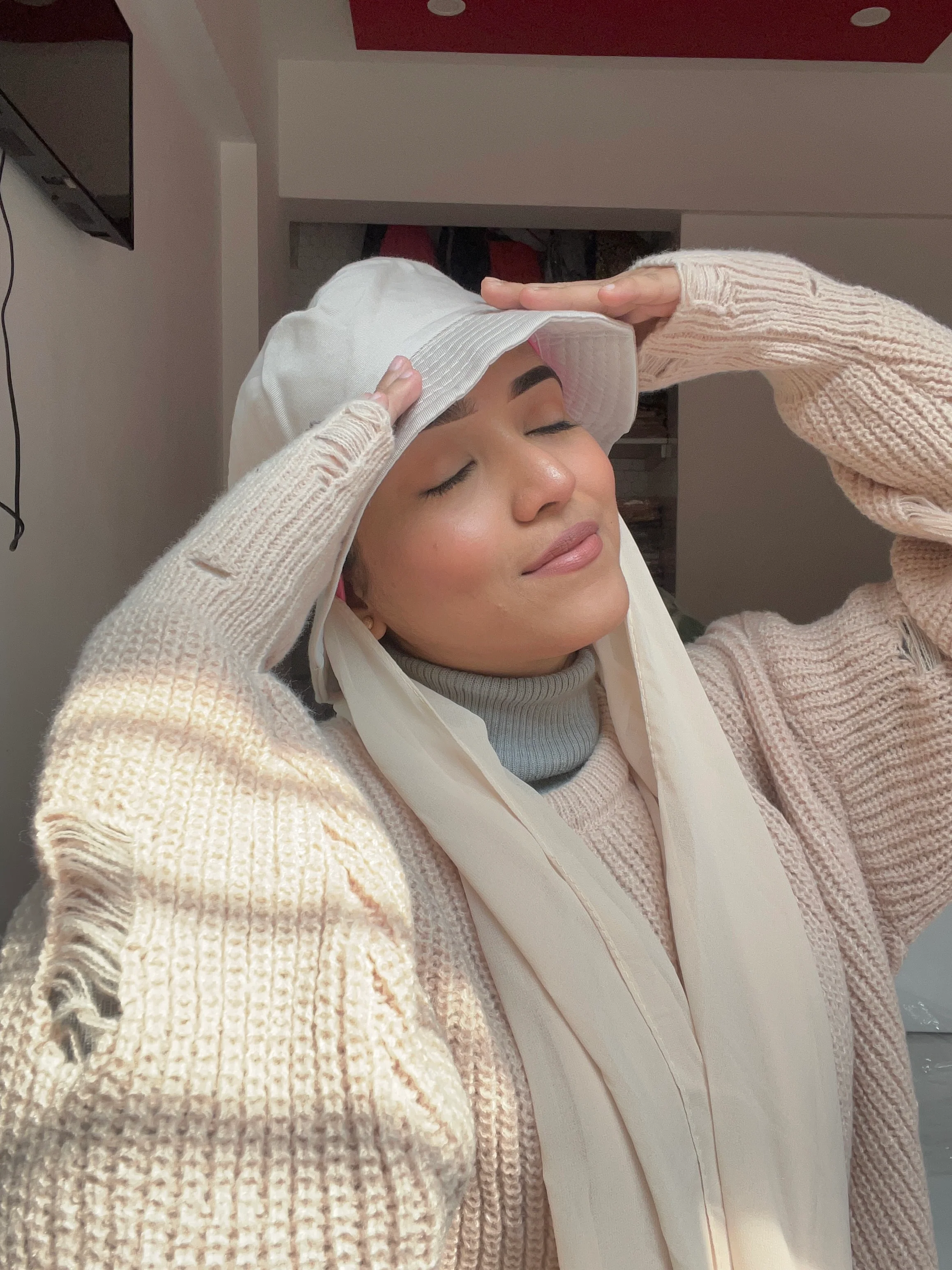 Bucket Hat Hijab - Image 25