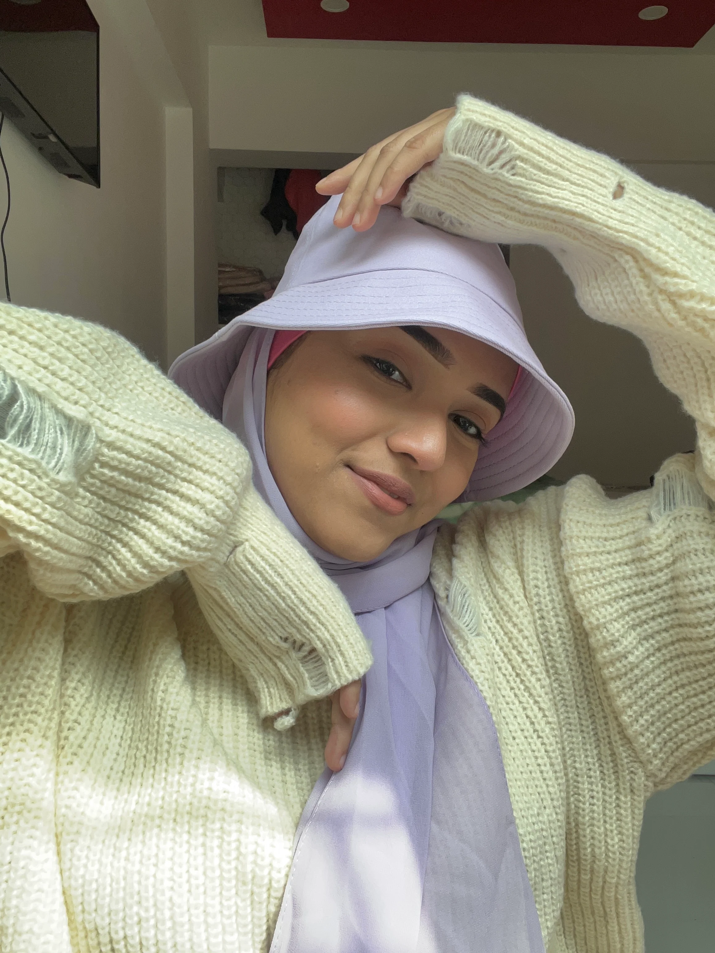 Bucket Hat Hijab - Image 3