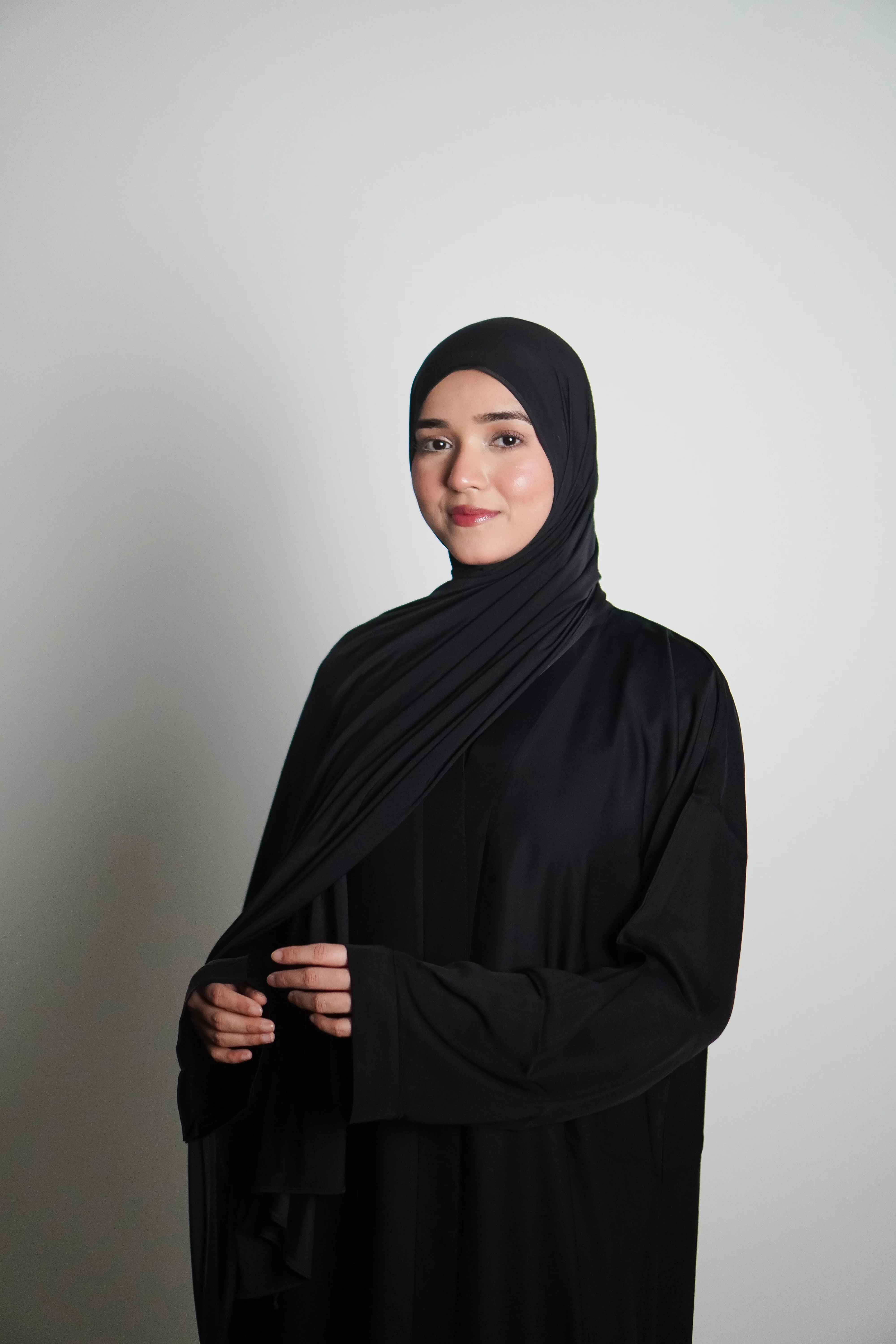 Classic Black Abayah 2.0 - Image 6