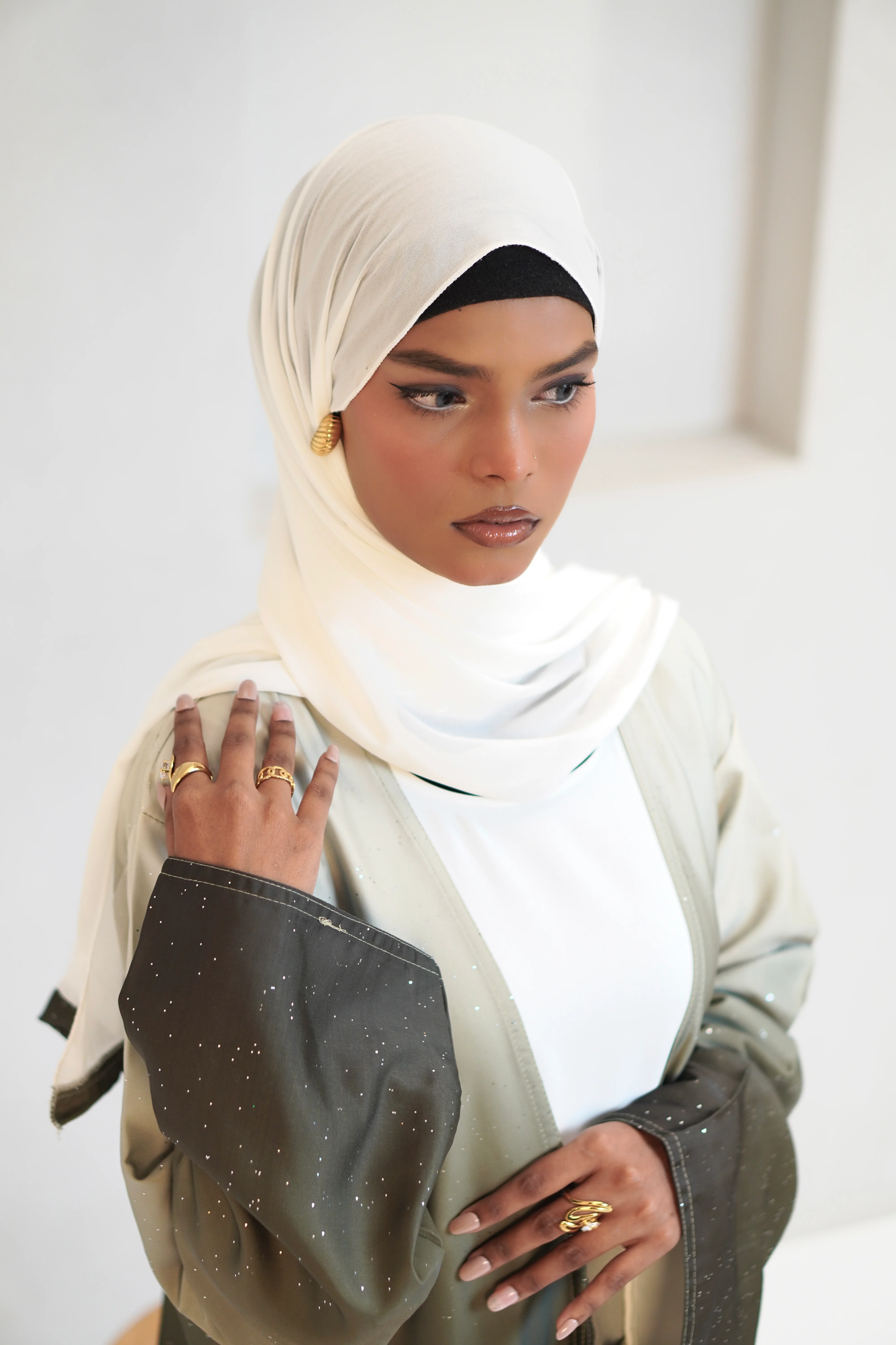 Ombrè Shimmer Abayah - Olive Haze - Image 8