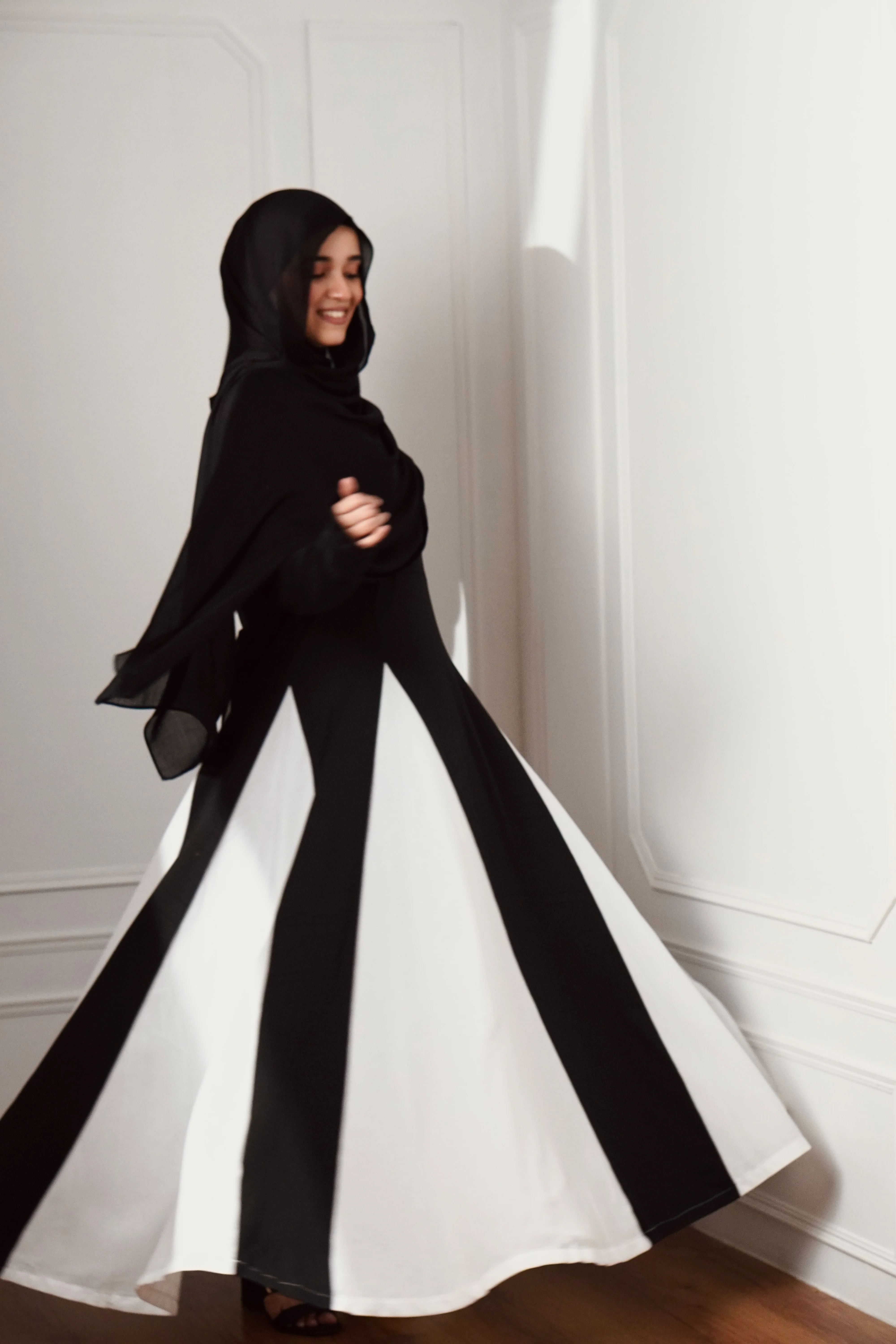 Black & White Dress - Image 2