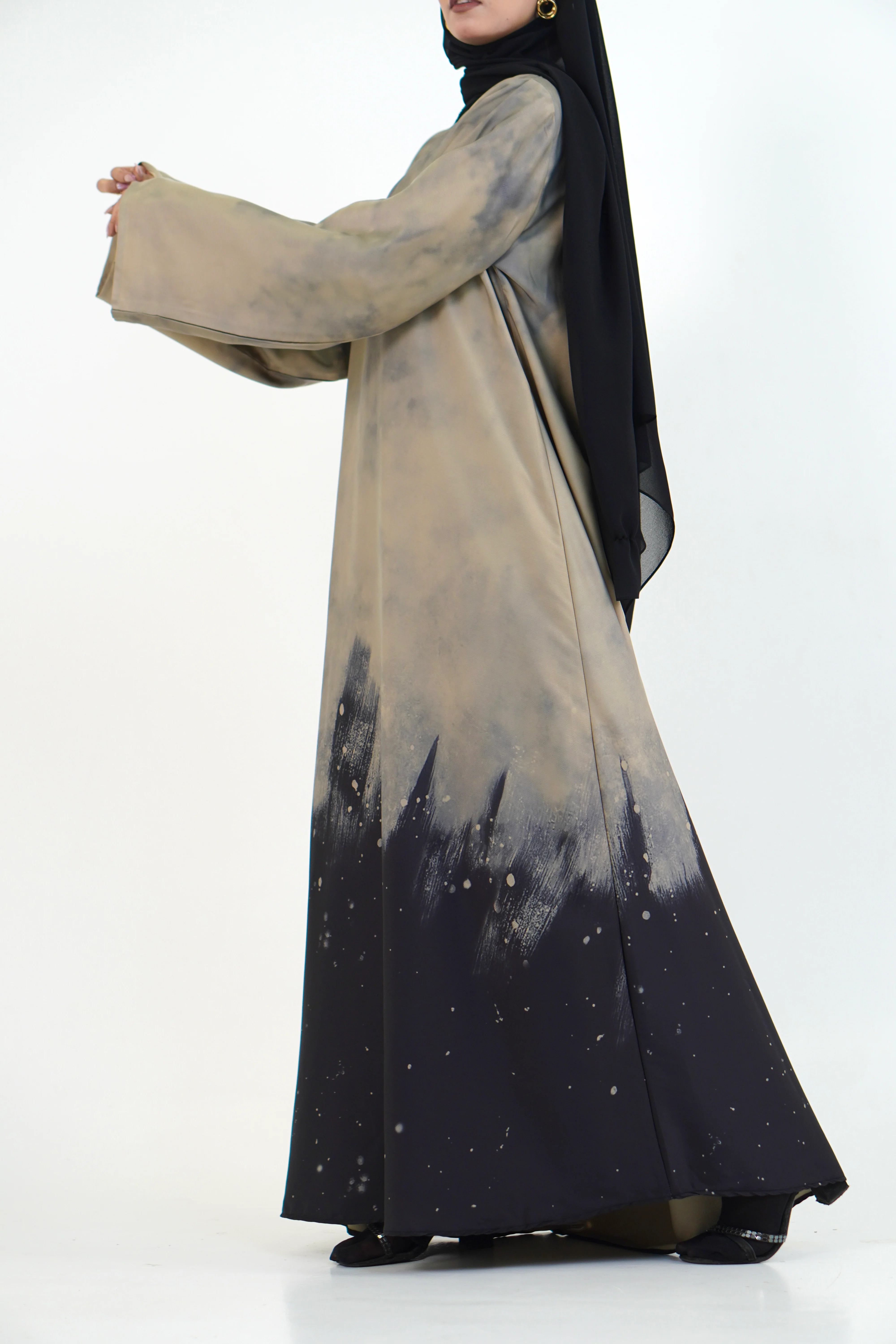 Gradient Abayah - Midnight - Image 13