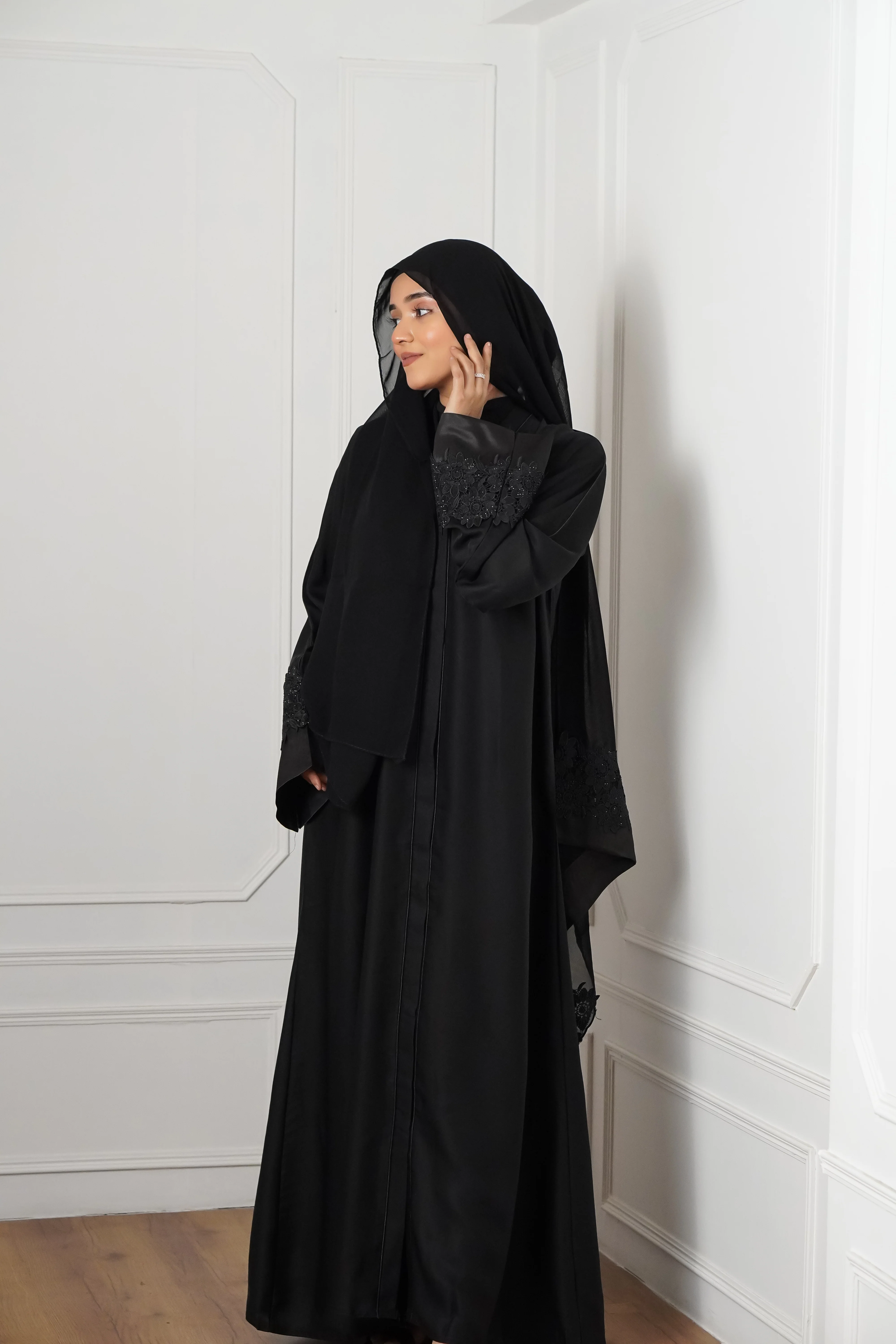 Husna Abayah - Image 4