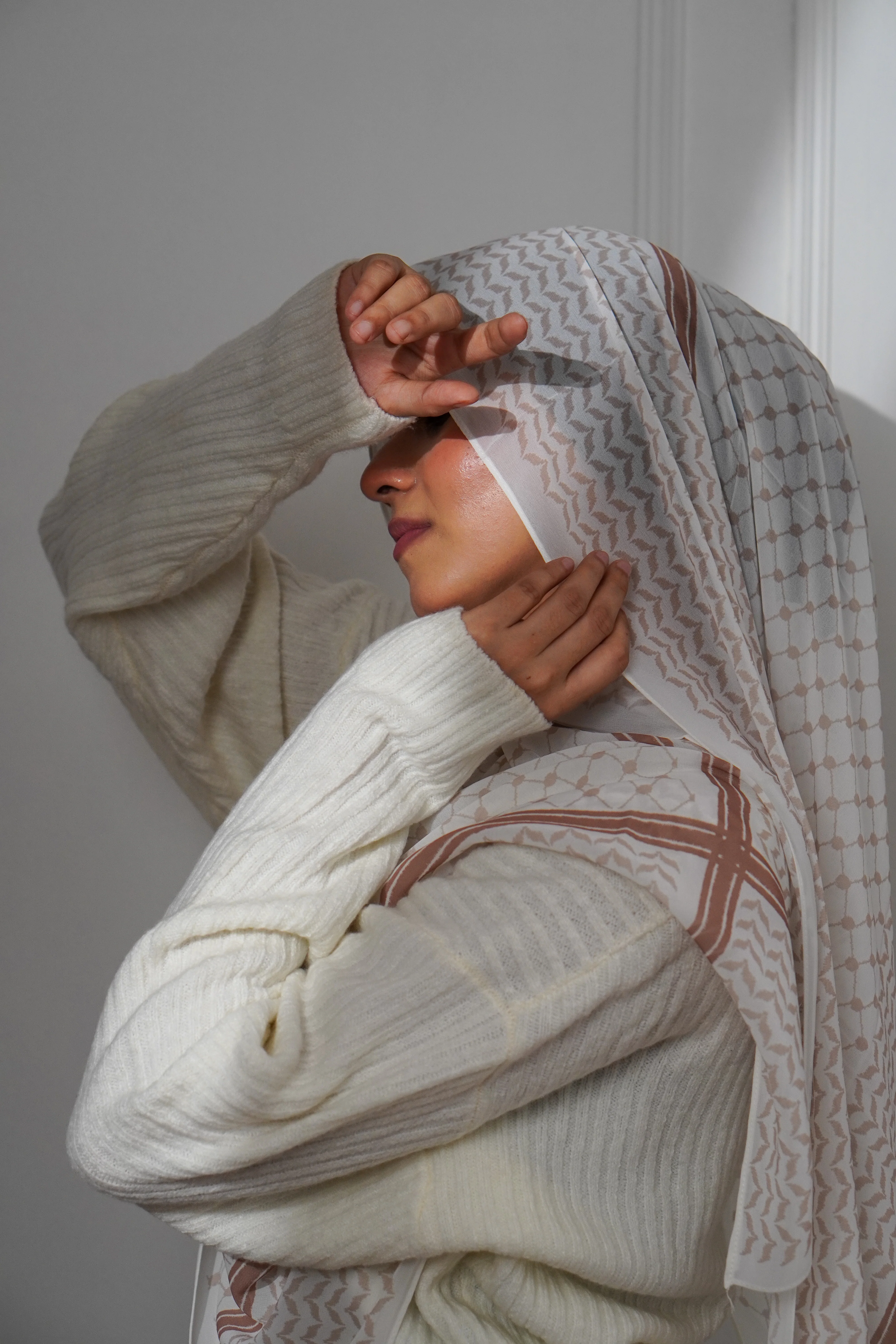 Keffiyeh Hijab - Beige - Image 2
