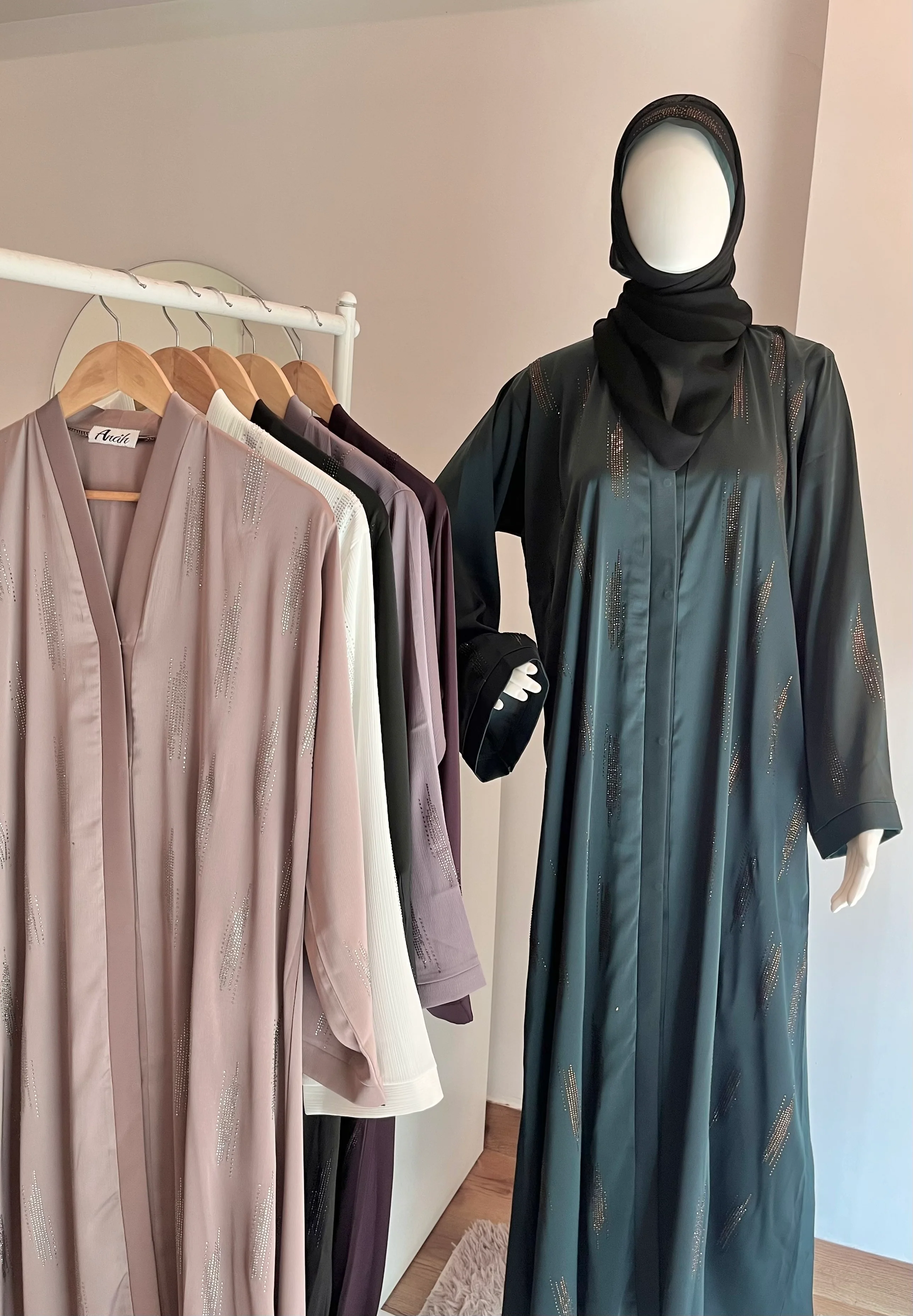 MAHERAH ABAYAH - 15 SHADES - Image 6