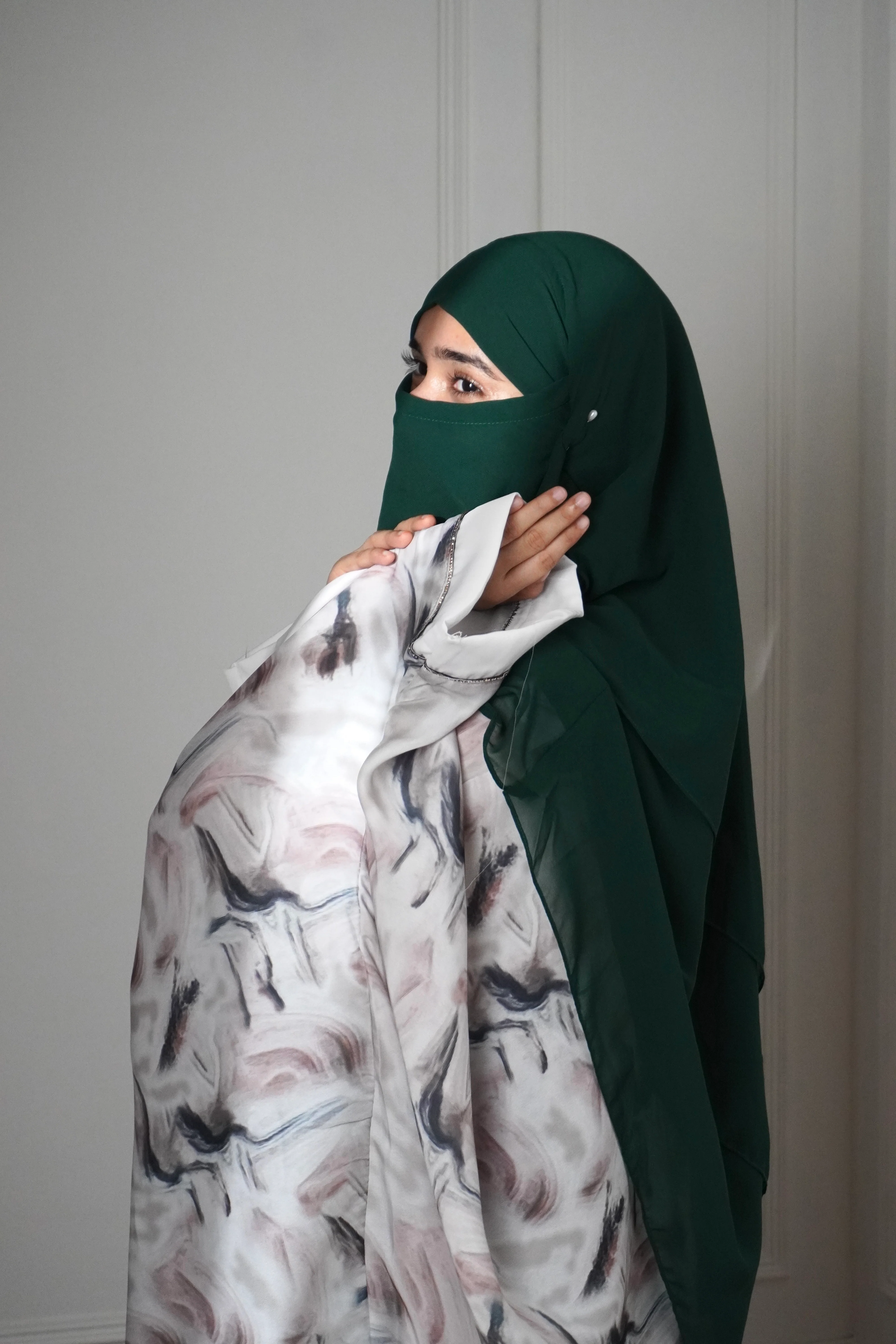 Marble Print Kaftan KHIMAR SET - Rich Green - Image 6