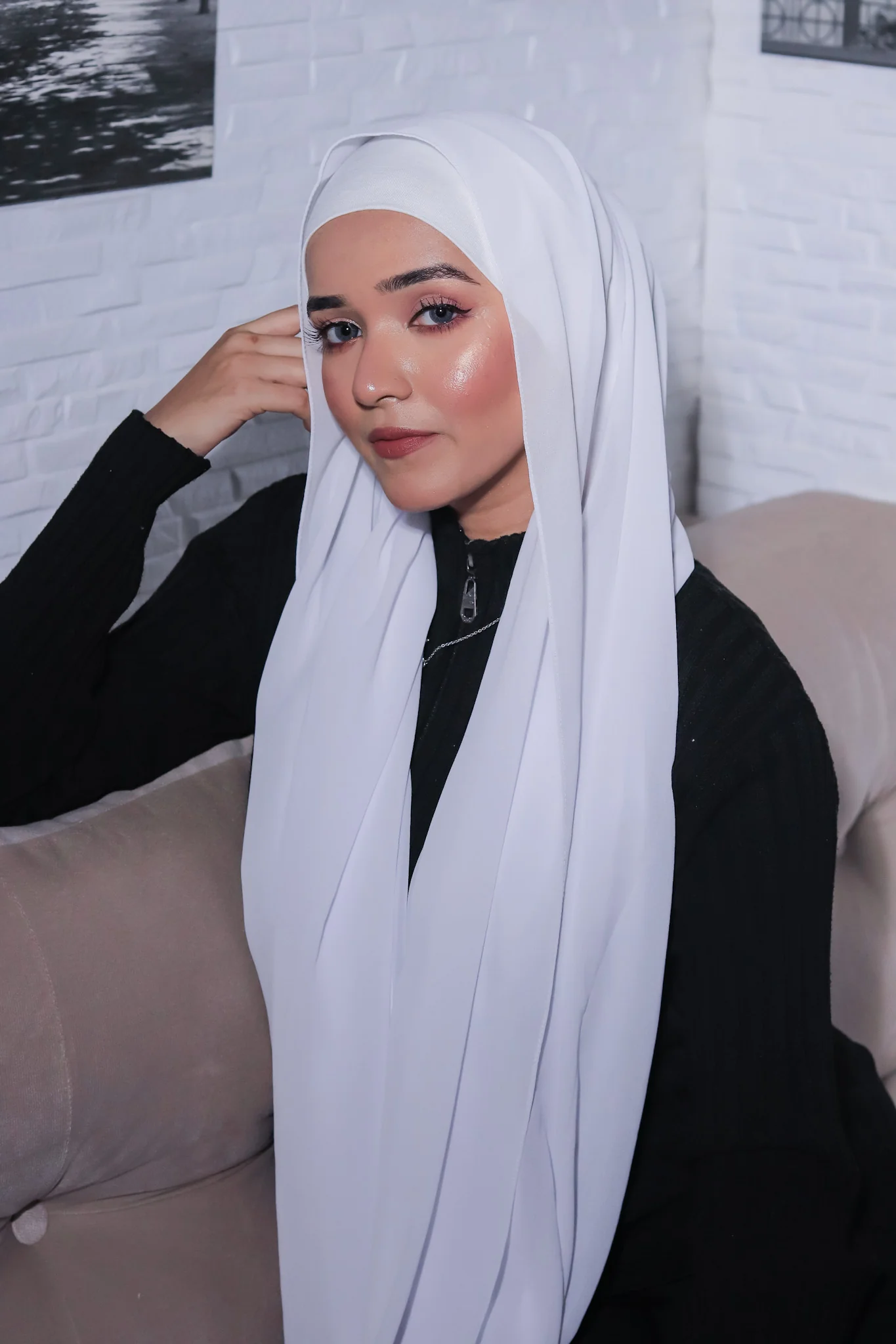 Matching Hijab Set - White - Image 3