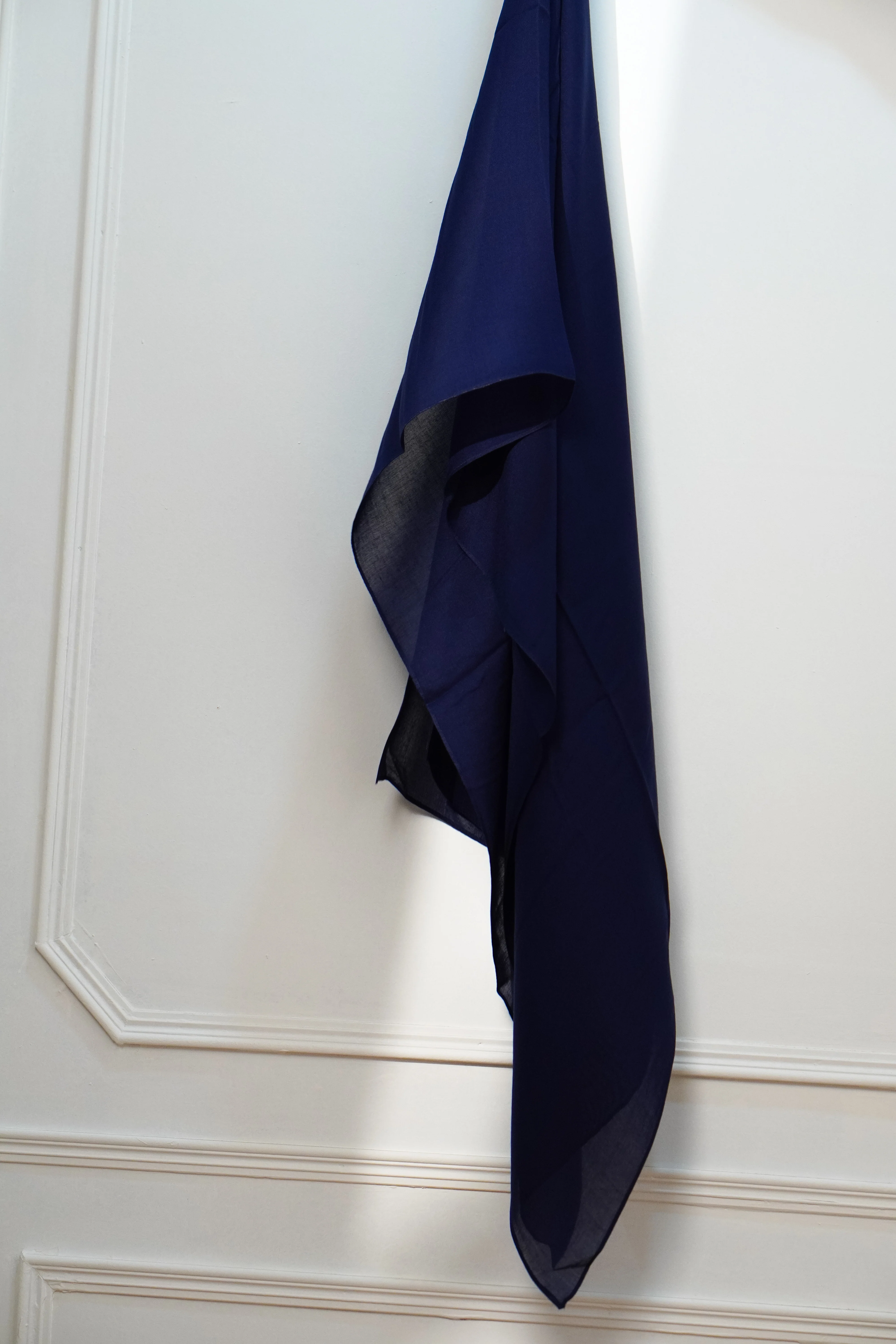 Modal Hijab #11 Navy Blue - Image 2