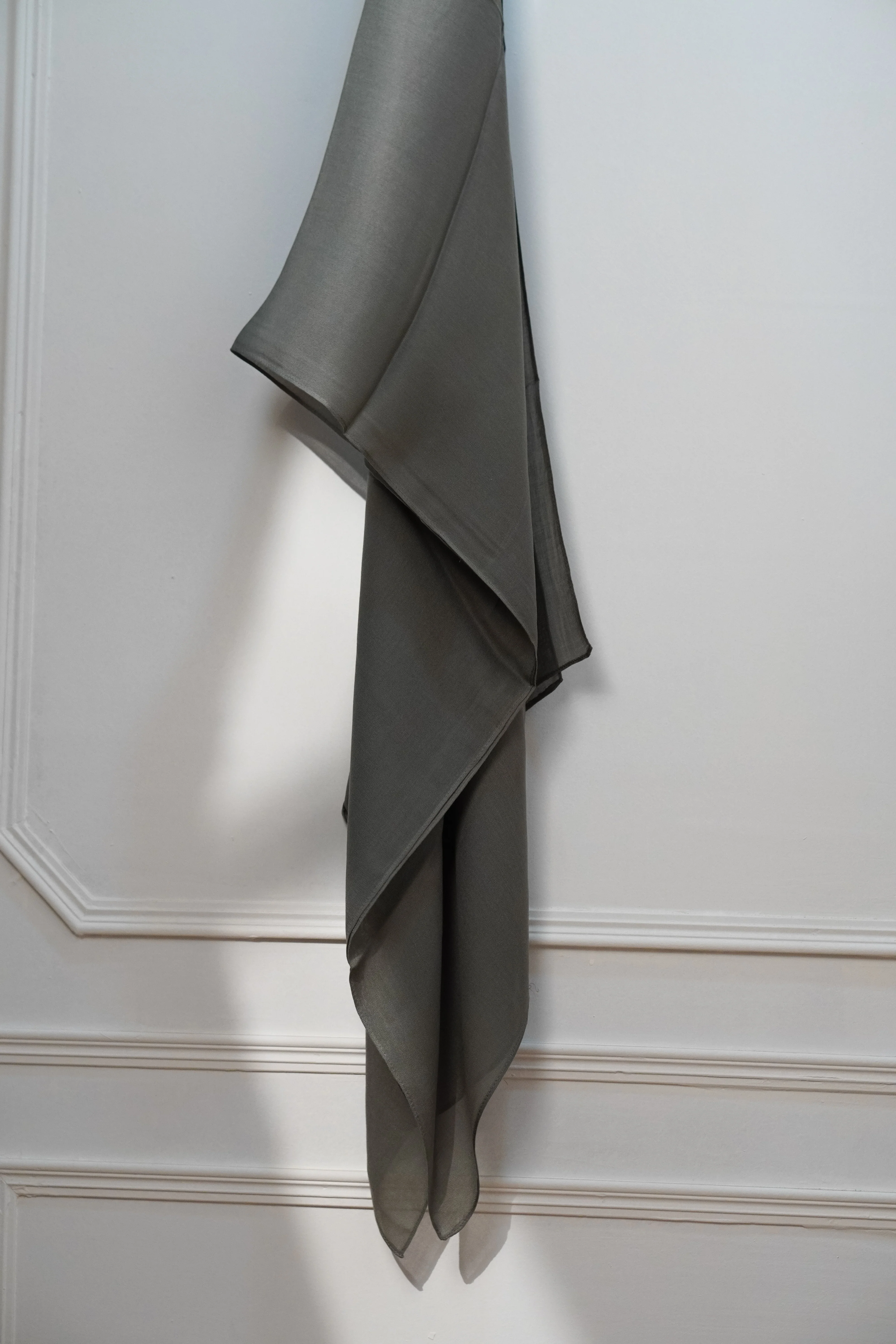 Modal Hijab #18 Charcoal Grey - Image 2