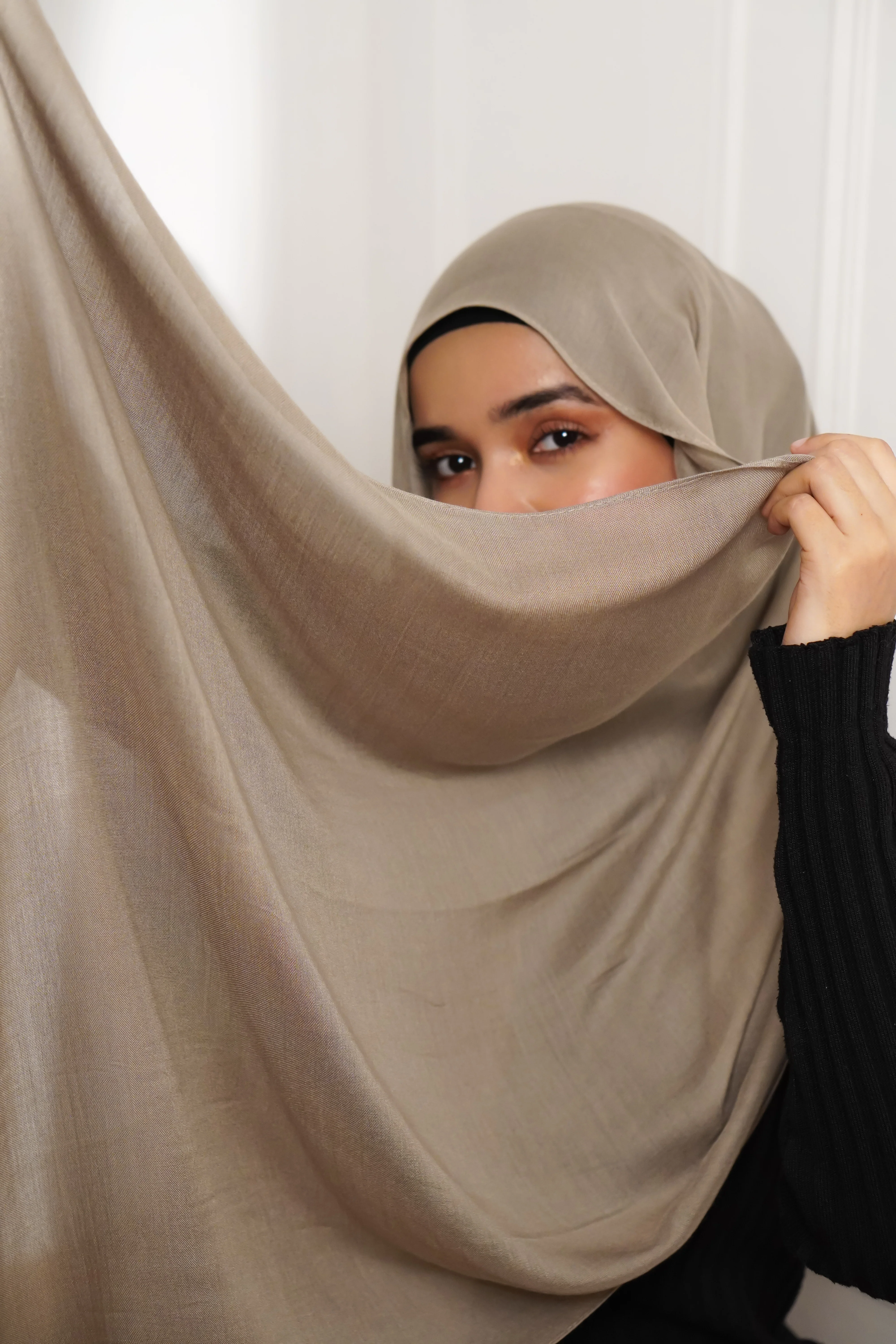 Modal Hijab #19 Khaki - Image 3