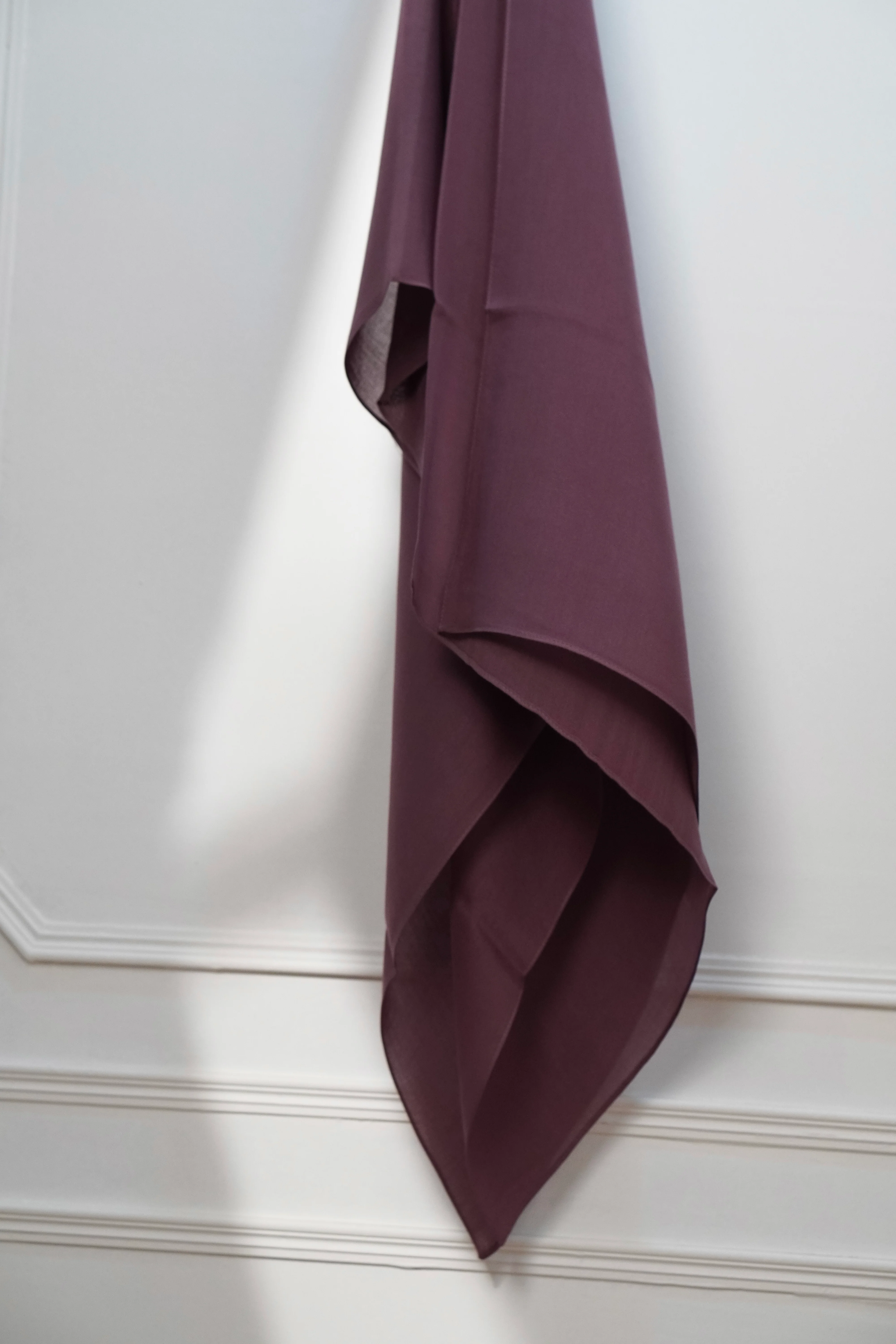 Modal Hijab #25 Deep Mauve - Image 2