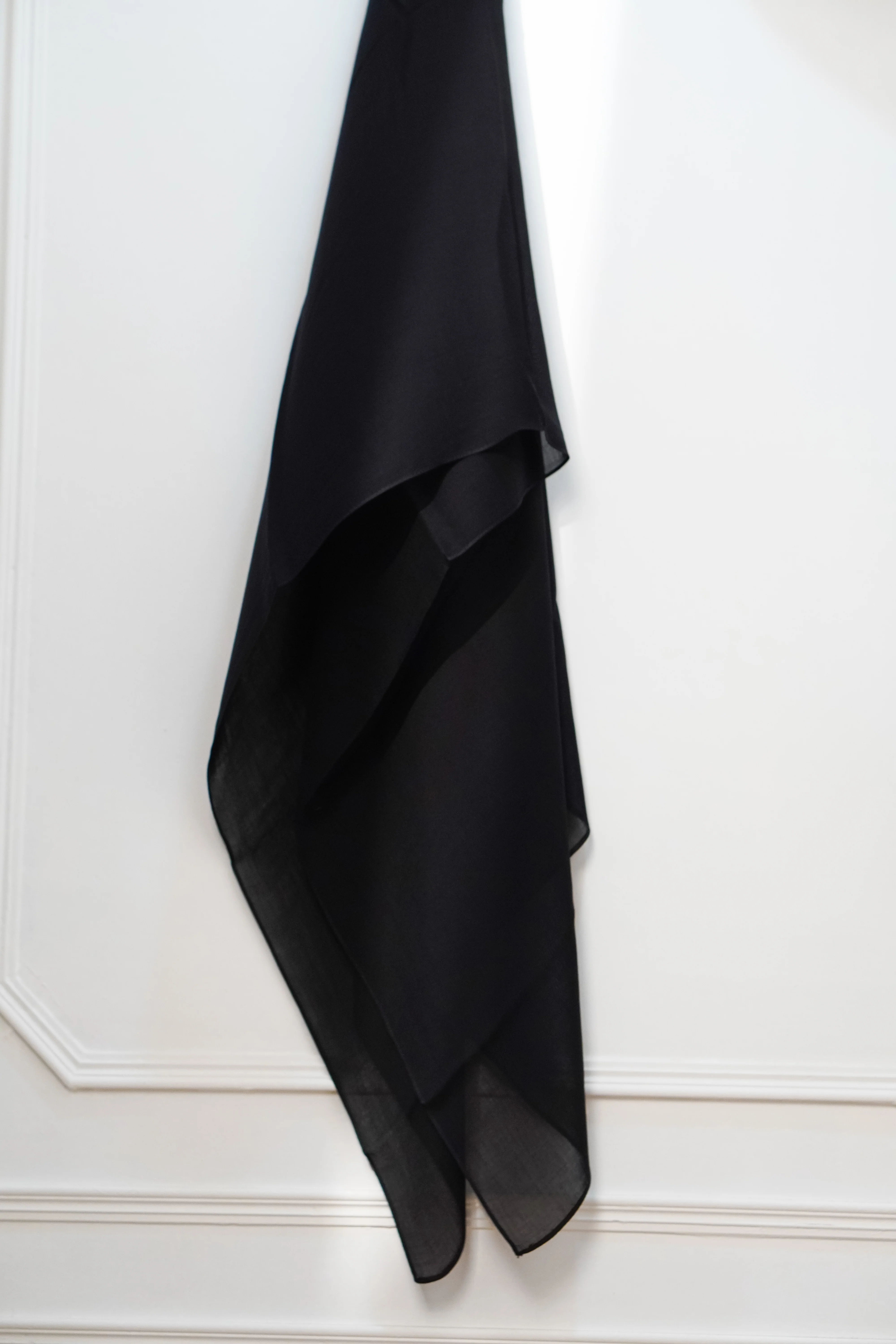 Modal Hijab #1 Midnight Black - Image 3