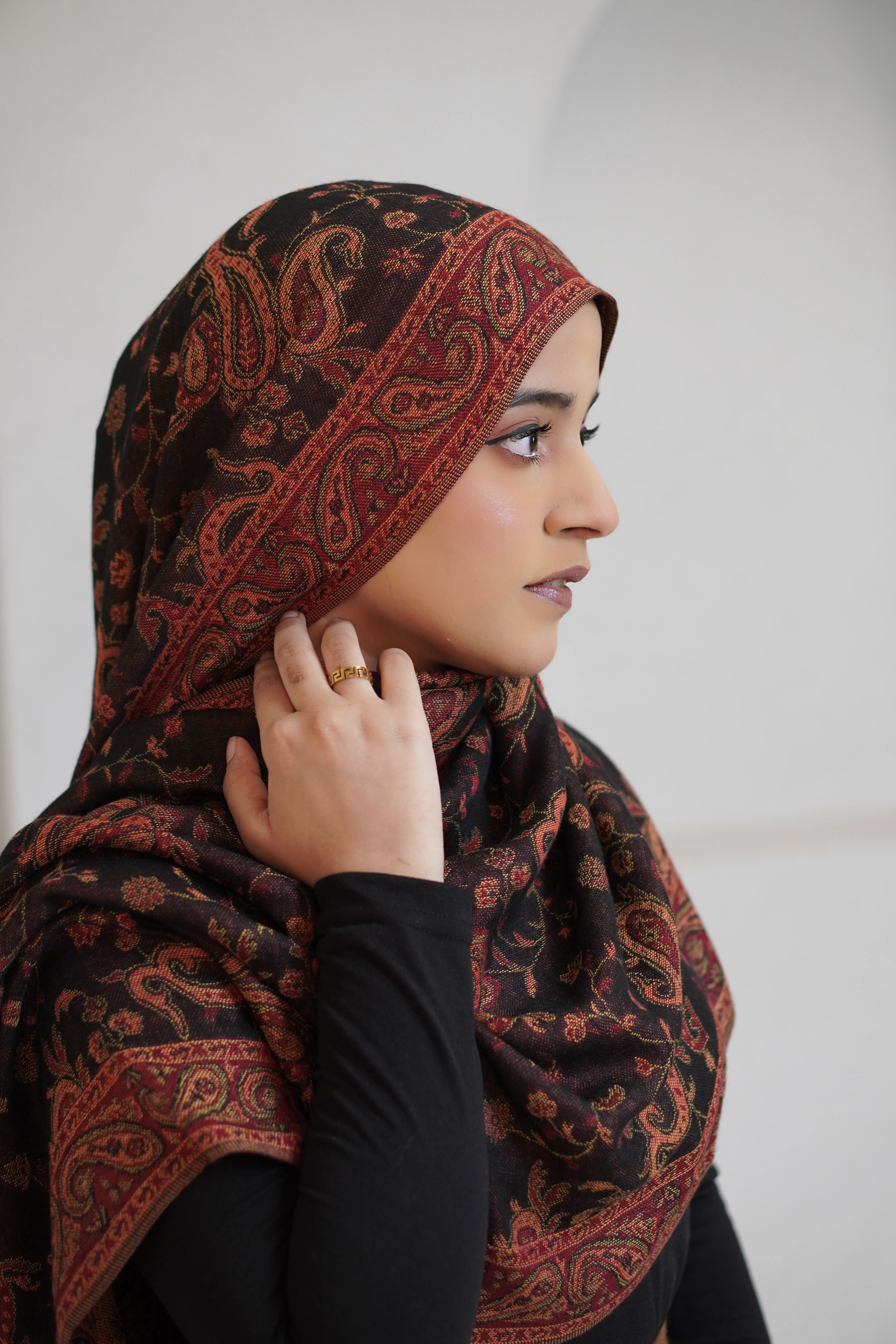Pashmina Hijab - Husn - Image 3