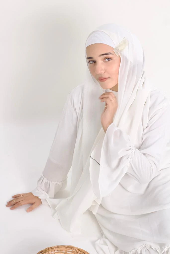 PEARL WHITE ABAYAH - Image 12