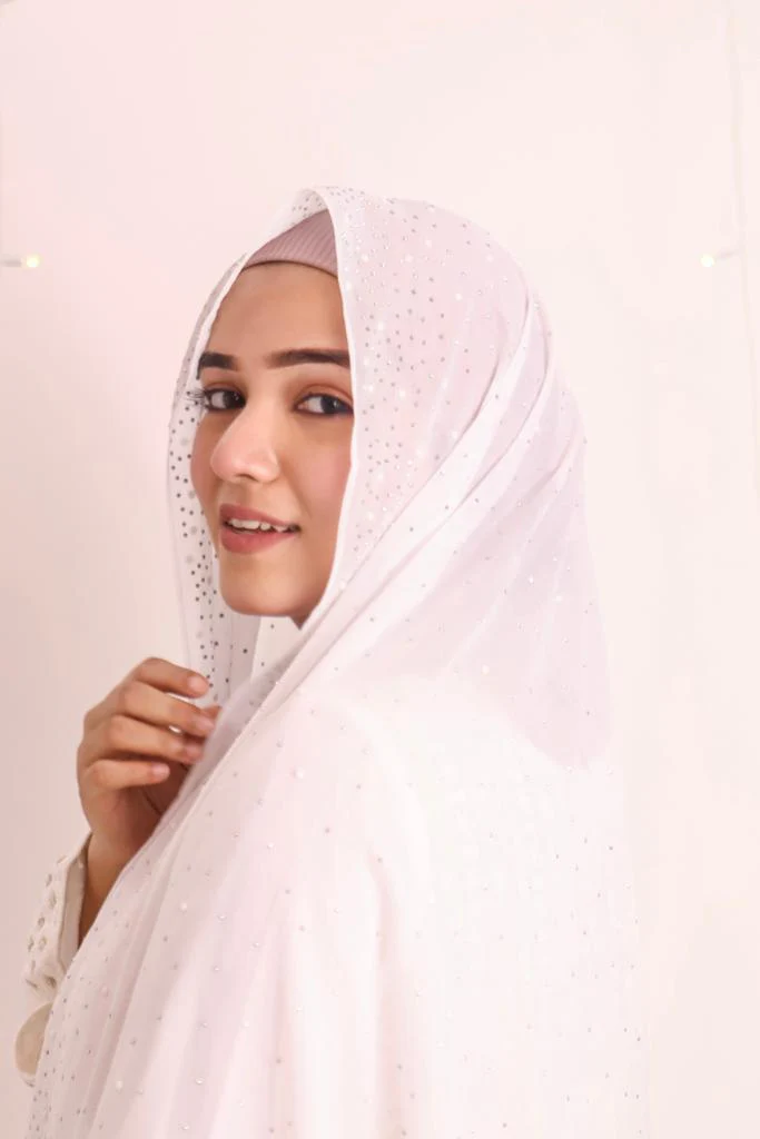 Pearls & Stone - White - Image 5