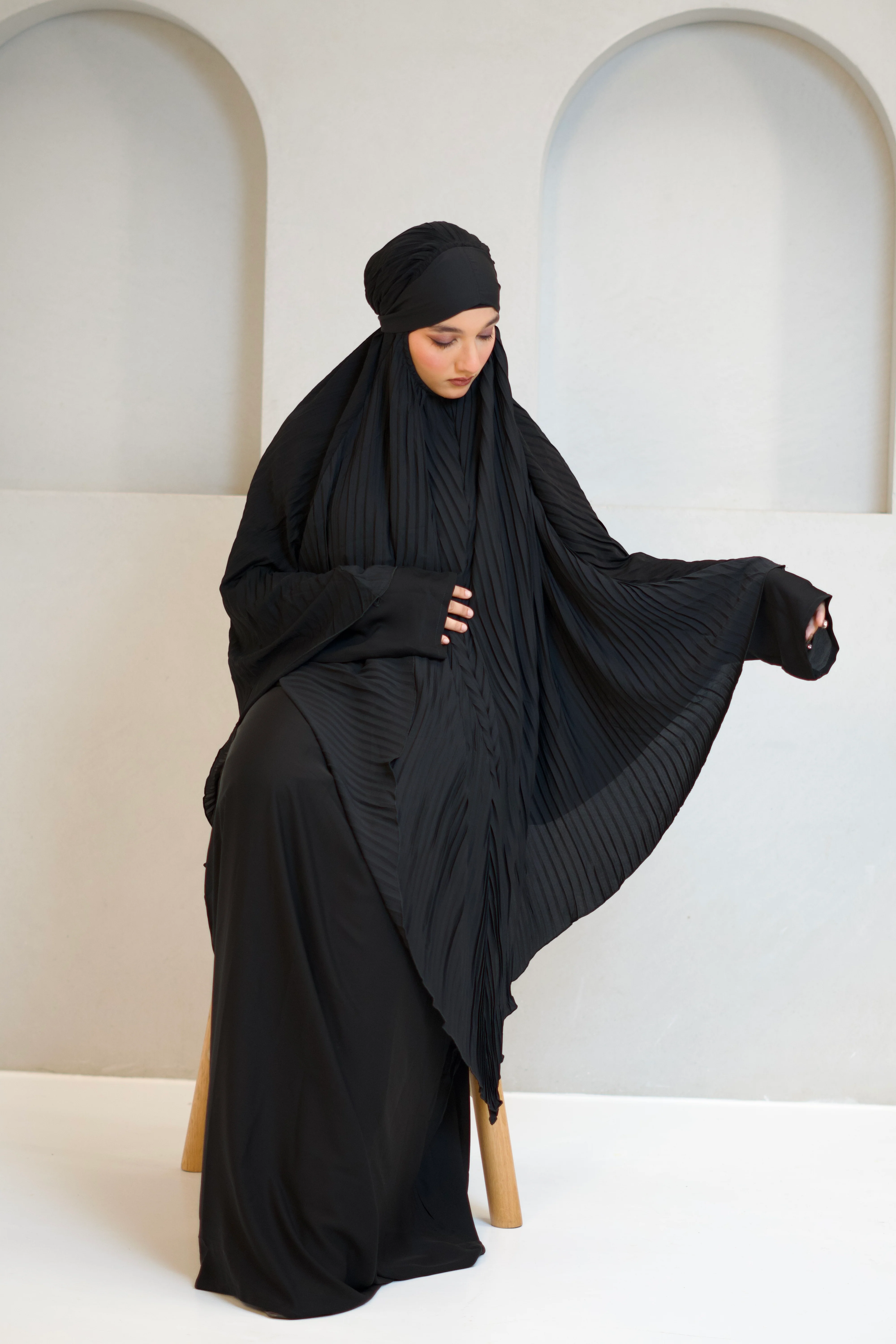 PLEATED KHIMAR SET - Image 27
