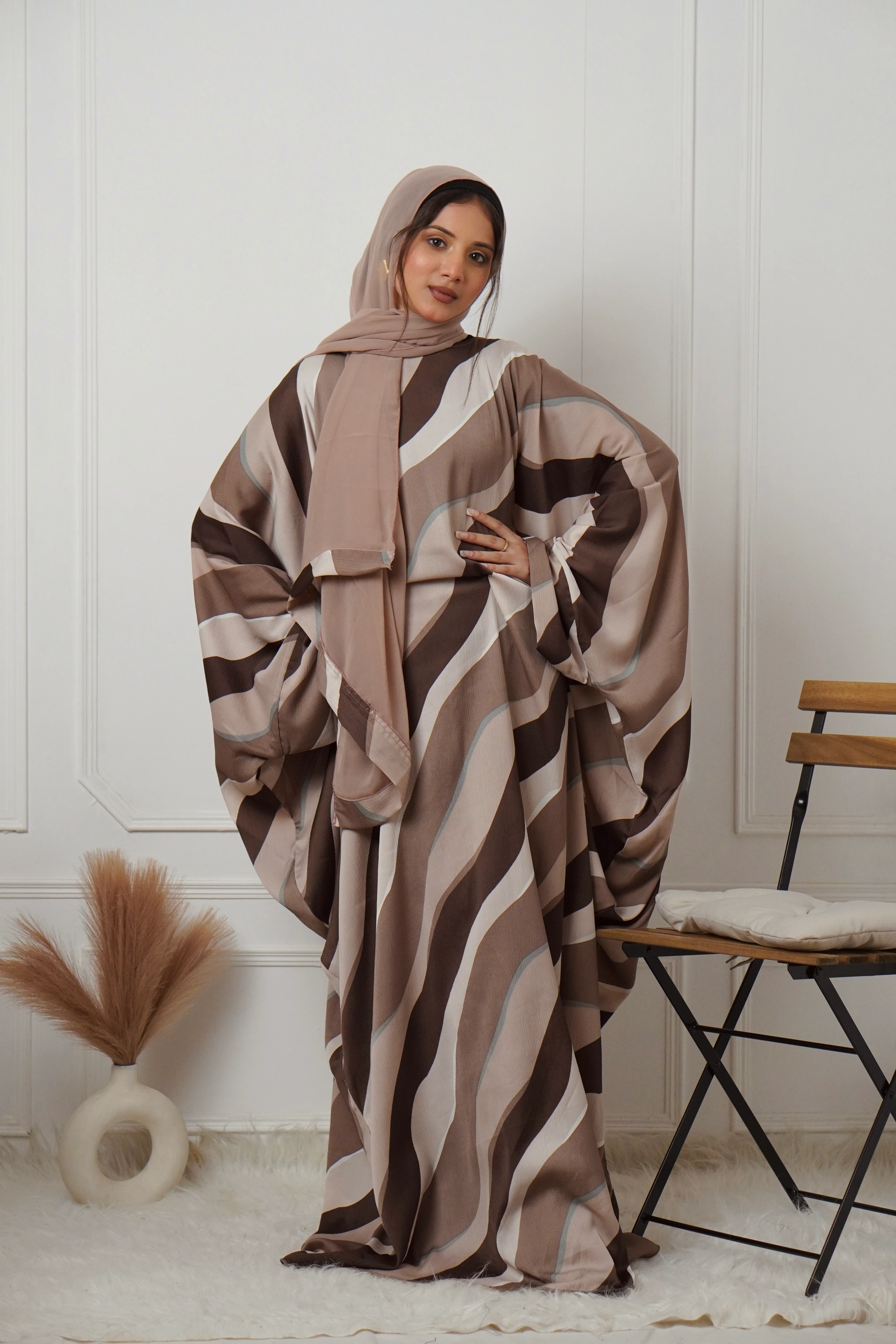 Y2K PRINTED ABAYAH - BROWN