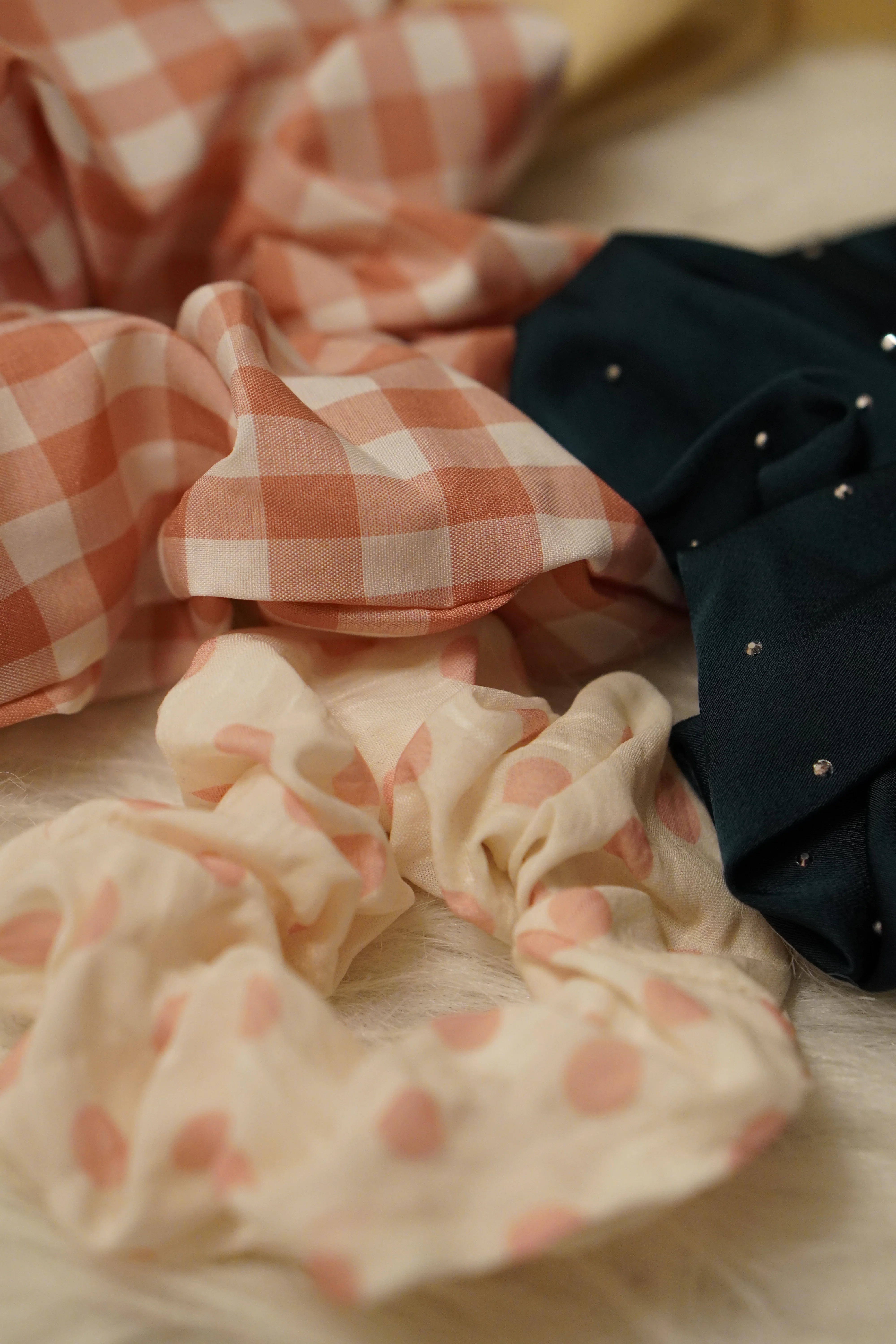 Scrunchie Set - 33 - Image 3