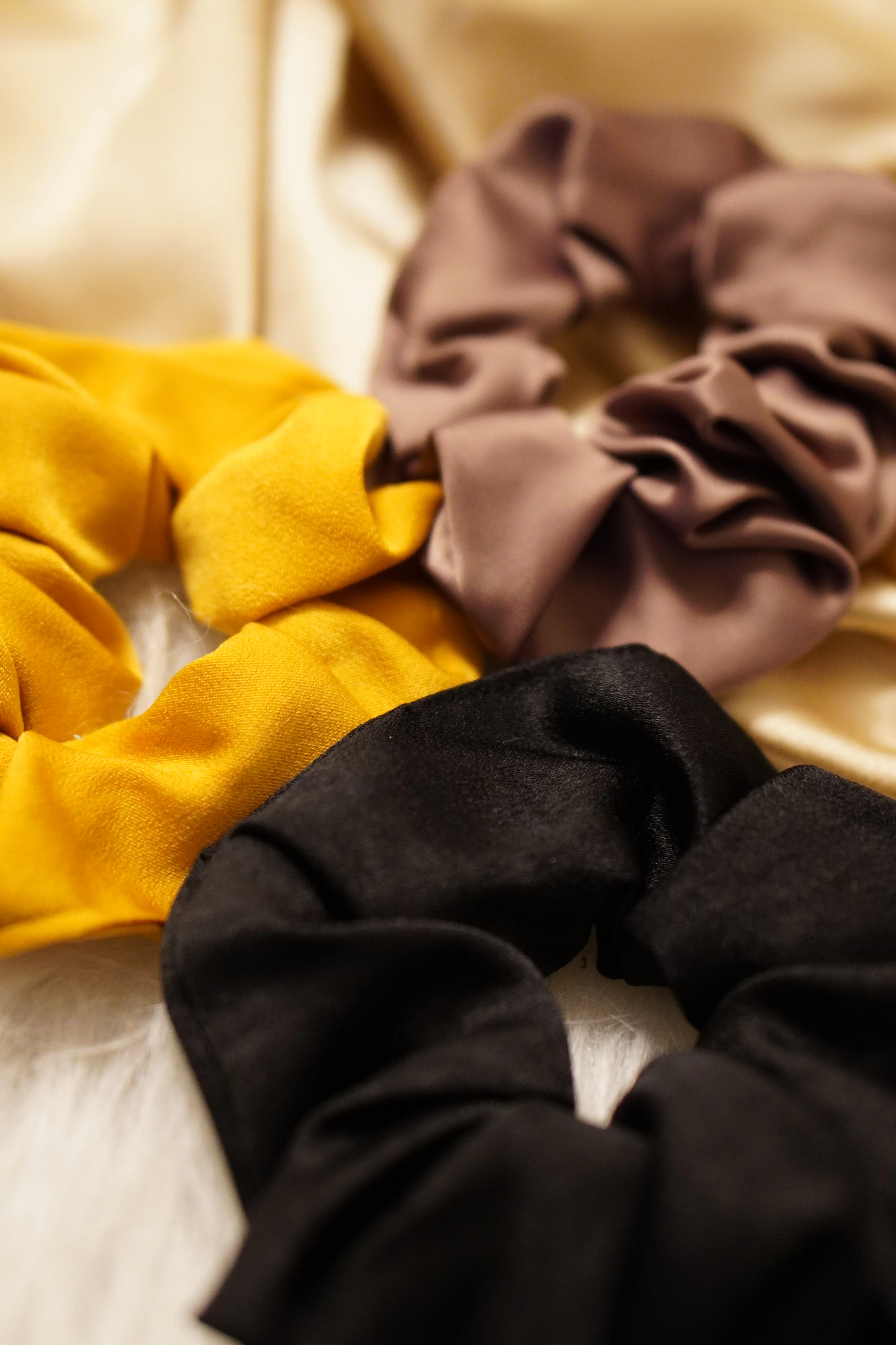 Scrunchie Set - 6 - Image 4