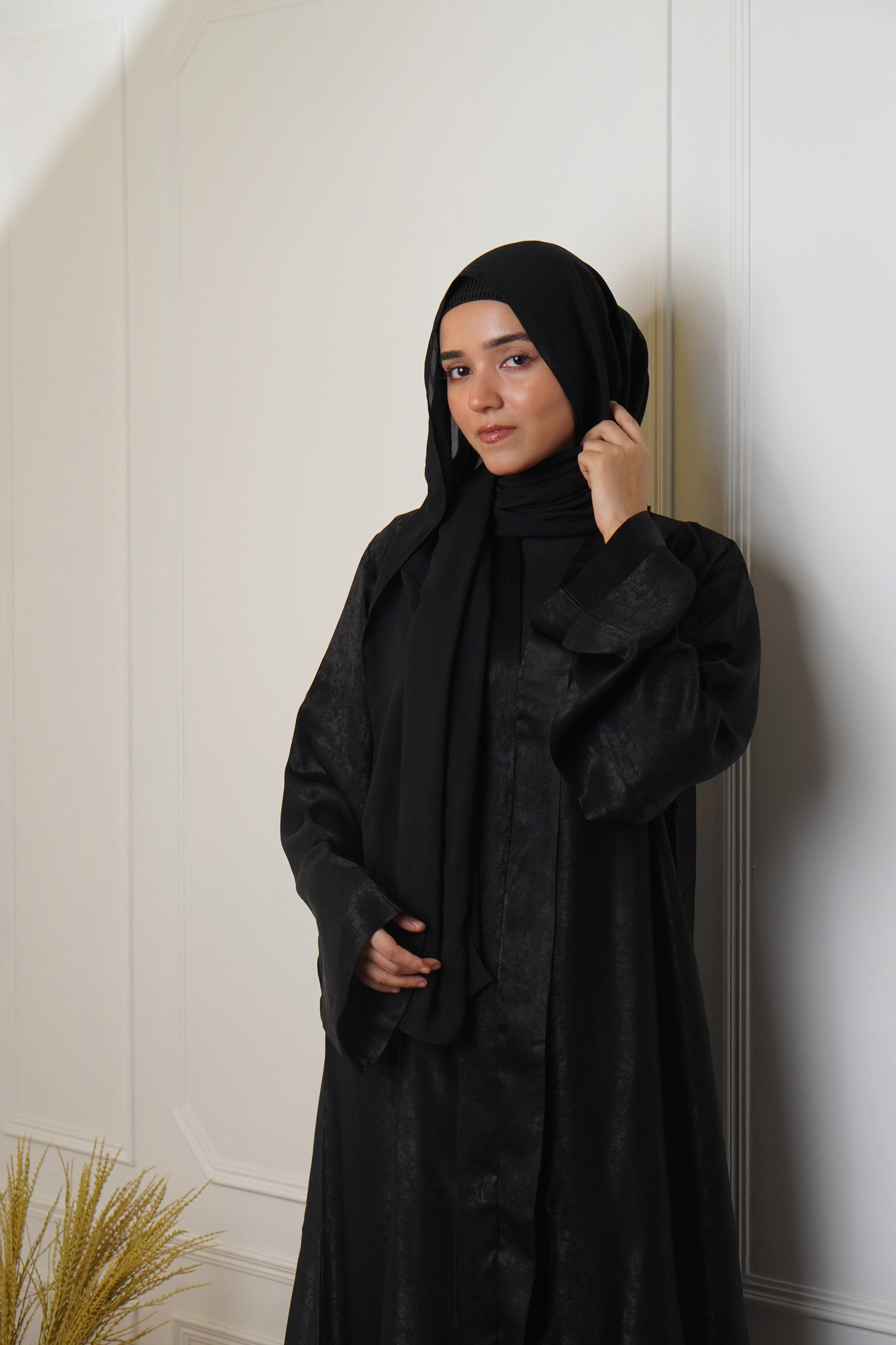 VELVET TOUCH ABAYAH - RICH BLACK - Image 5