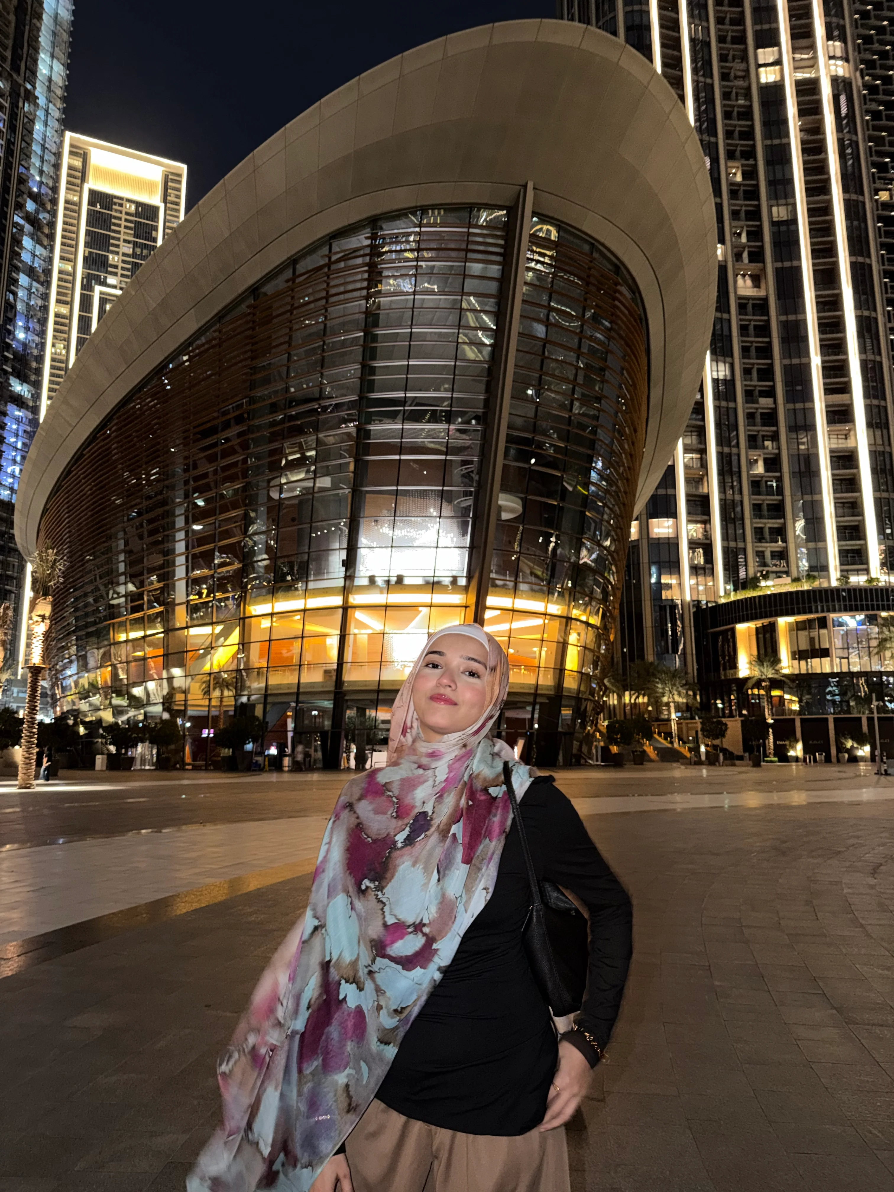 Watercolor Printed Modal Hijab - Image 4