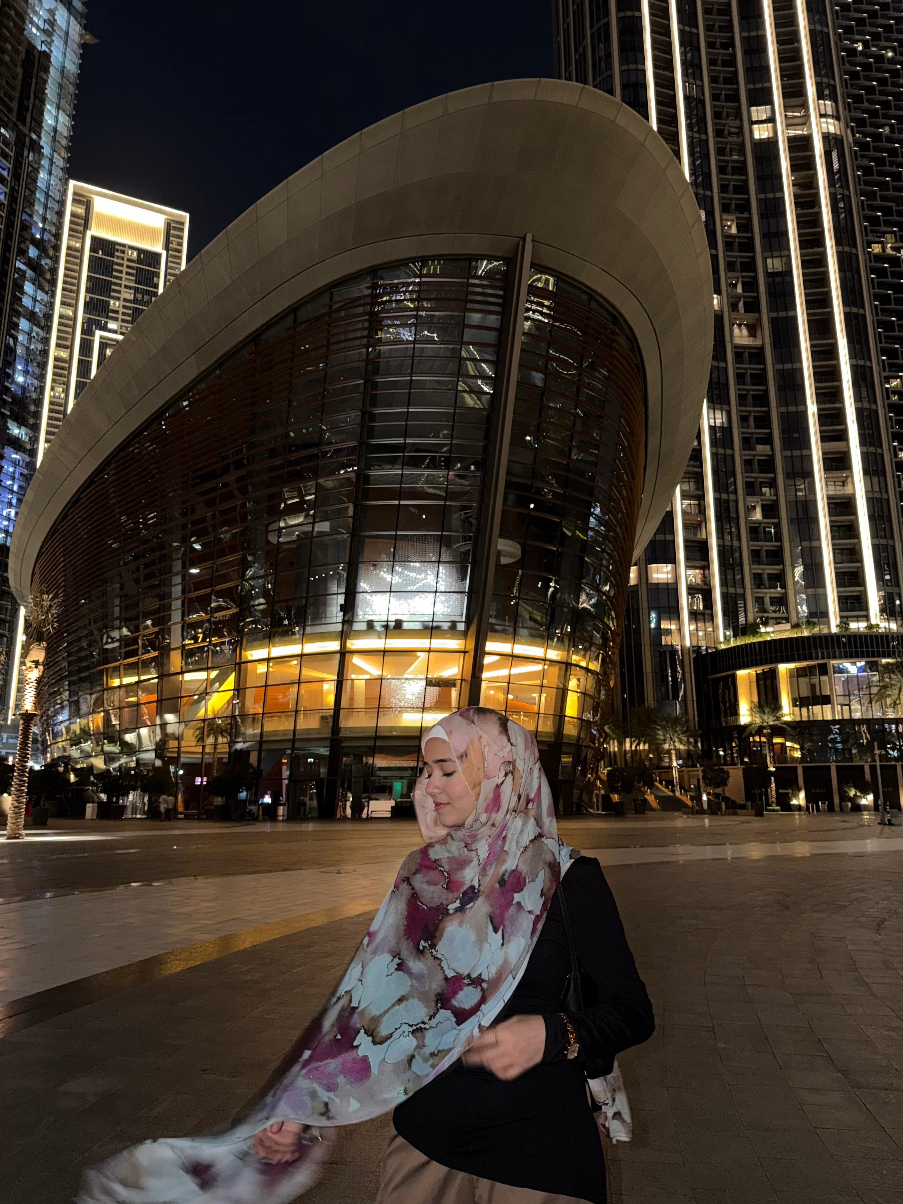 Watercolor Printed Modal Hijab - Image 5